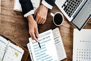 Meilleur service de construction de catalogue
