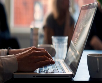 Société de développement d'applications en Inde